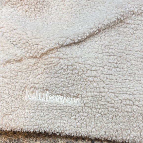 lululemon athletica Fleece Scuba Hoodie in white opal XL/XXL - Picture 5 of 7